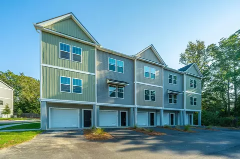 404 Gravy Train St, Charleston, SC 29414