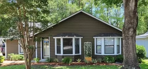 1493 E Crossing Ln, Mount Pleasant, SC 29466
