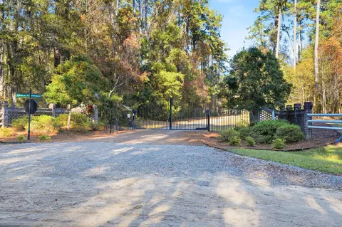 7783 Chaplin Garden Ln, Edisto Island, SC 29438