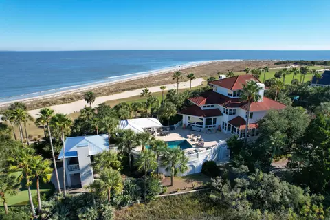 61 Ocean Point Dr, Isle Of Palms, SC 29451