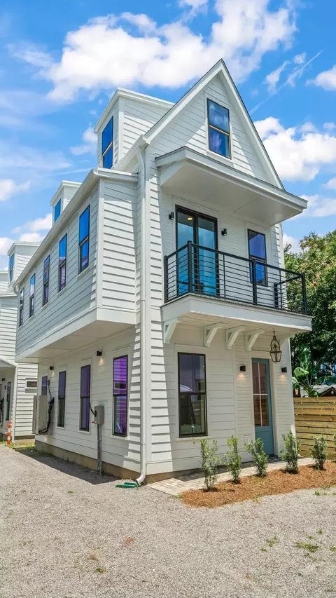 22 Nats Ct, Charleston, SC 29403