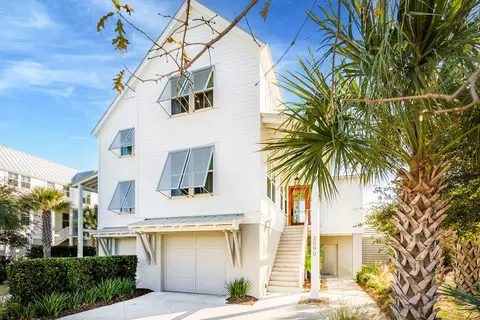 2590 Helmsman Rd, Johns Island, SC 29455