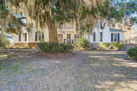 1104 Quenby Ln, Moncks Corner, SC 29461