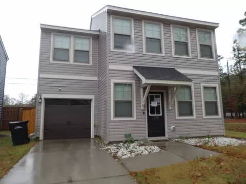 1029 Berry Patch Cir, Summerville, SC 29485