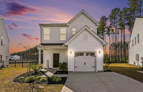 523 Purple Finch Rd, Summerville, SC 29486