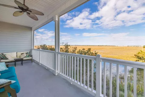 2393 Folly Rd #1A, Folly Beach, SC 29439