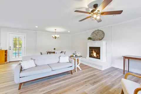 400 Black Oak Rd, Bonneau, SC 29431