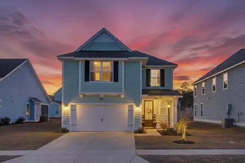 468 Eagleview Dr, Moncks Corner, SC 29461