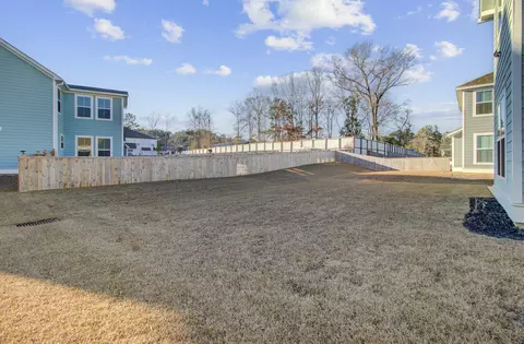 Exterior - 468 Eagleview Dr, Moncks Corner, SC 29461 photo 7 of 12