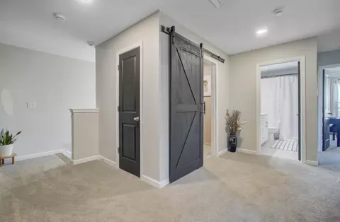 Entry Way - 468 Eagleview Dr, Moncks Corner, SC 29461 photo 6 of 7