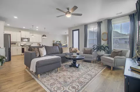 Living - 468 Eagleview Dr, Moncks Corner, SC 29461 photo 2 of 3