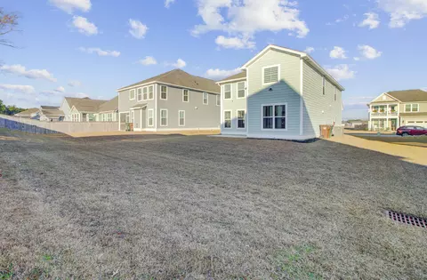 Exterior - 468 Eagleview Dr, Moncks Corner, SC 29461 photo 6 of 12