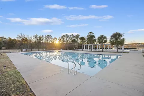 Exterior - 622 Pendleton Dr, Moncks Corner, SC 29461 photo 15 of 19