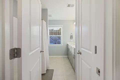 Entry Way - 622 Pendleton Dr, Moncks Corner, SC 29461 photo 9 of 9