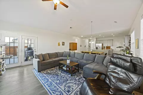 Living - 622 Pendleton Dr, Moncks Corner, SC 29461 photo 2 of 2