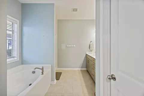 Entry Way - 622 Pendleton Dr, Moncks Corner, SC 29461 photo 7 of 9