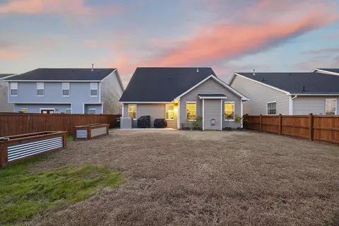 Exterior - 622 Pendleton Dr, Moncks Corner, SC 29461 photo 7 of 19