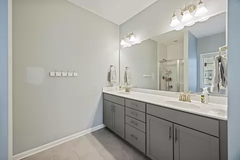 Bath - 622 Pendleton Dr, Moncks Corner, SC 29461 photo 2 of 3