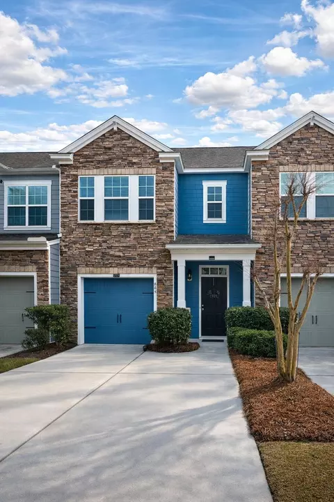 805 Bibury Ct, Charleston, SC 29414