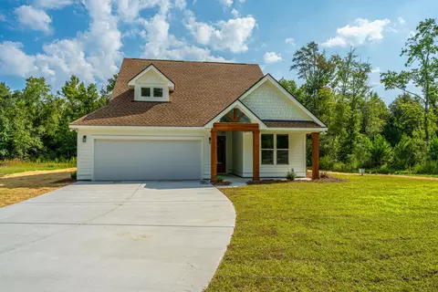 1089 Irving Manigault Rd, Mcclellanville, SC 29458