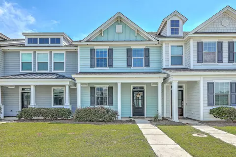 602 Ravensridge Ln, Moncks Corner, SC 29461