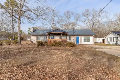 1416 Litzler Dr, Manning, SC 29102