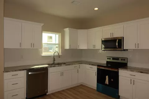 192 Avocada Dr, Santee, SC 29142 photo 3
