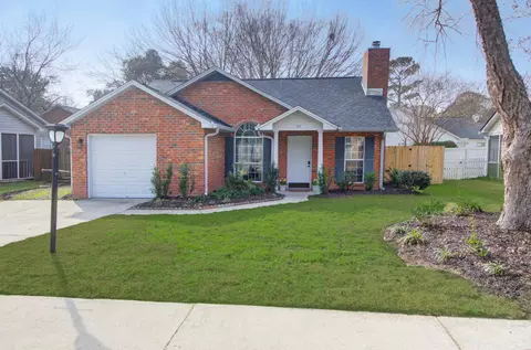 1368 Thayer Hall Dr, Mount Pleasant, SC 29466