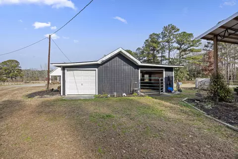 Exterior - 6293 Ehrhardt Rd, Ehrhardt, SC 29081 photo 12 of 19