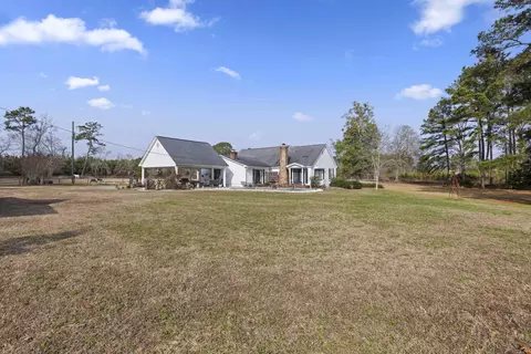 Exterior - 6293 Ehrhardt Rd, Ehrhardt, SC 29081 photo 6 of 19
