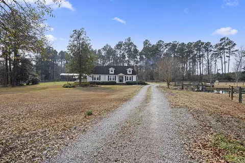 Exterior - 6293 Ehrhardt Rd, Ehrhardt, SC 29081 photo 1 of 19