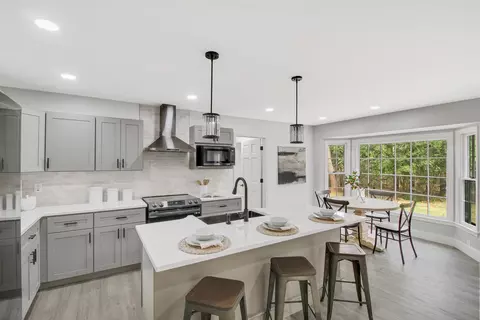 305 Mayfield St, Summerville, SC 29485