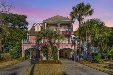 510 E Arctic Ave, Folly Beach, SC 29439