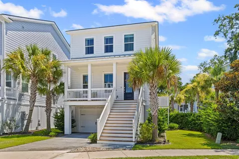775 Forrest Dr, Charleston, SC 29492