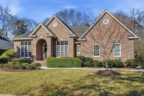 3334 Merion Pl, Mount Pleasant, SC 29466