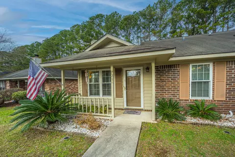 721 Temple Rd #A, Ladson, SC 29456
