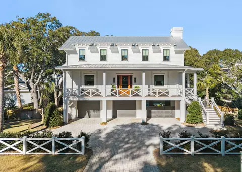 1508 Poe Ave, Sullivans Island, SC 29482