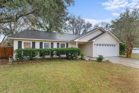 1121 Yorktown Ct, Mount Pleasant, SC 29464