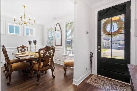 Entry Way - 428 Eagleview Dr, Moncks Corner, SC 29461 photo 2 of 9