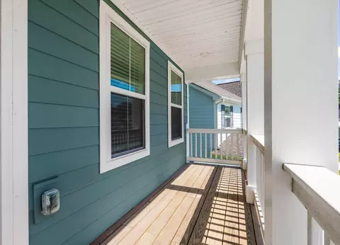 Exterior - 428 Eagleview Dr, Moncks Corner, SC 29461 photo 3 of 9
