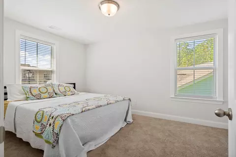 Bedroom - 428 Eagleview Dr, Moncks Corner, SC 29461 photo 4 of 8