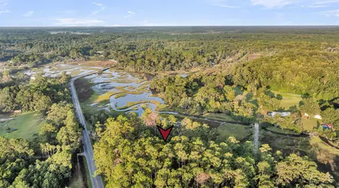 7262 Toogoodoo Rd, Meggett, SC 29449