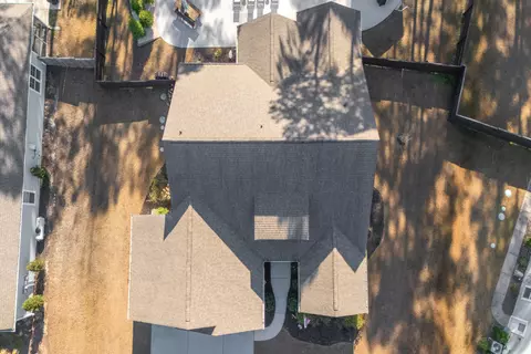 View/Area - 421 Bowstring Dr, Huger, SC 29450 photo 6 of 9