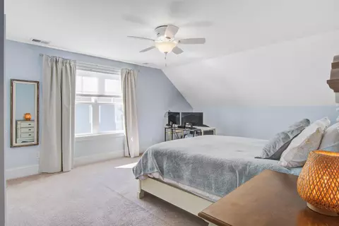 Bedroom - 421 Bowstring Dr, Huger, SC 29450 photo 5 of 8