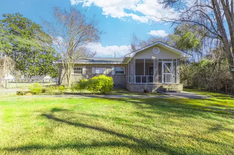 151 Gailmoor Dr, Ladson, SC 29456