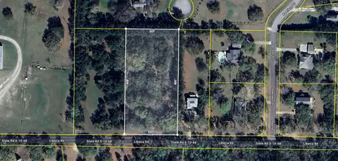 1970 Liberia Rd, Wadmalaw Island, SC 29487