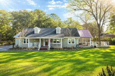 1309 N Edgewater Dr, Charleston, SC 29407
