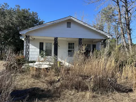 1381 Gausetown Rd, Kingstree, SC 29556