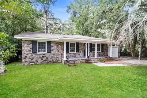 510 Golf Rd, Summerville, SC 29483