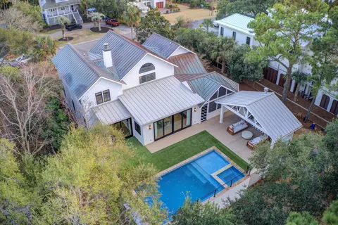 2918 Middle St, Sullivans Island, SC 29482